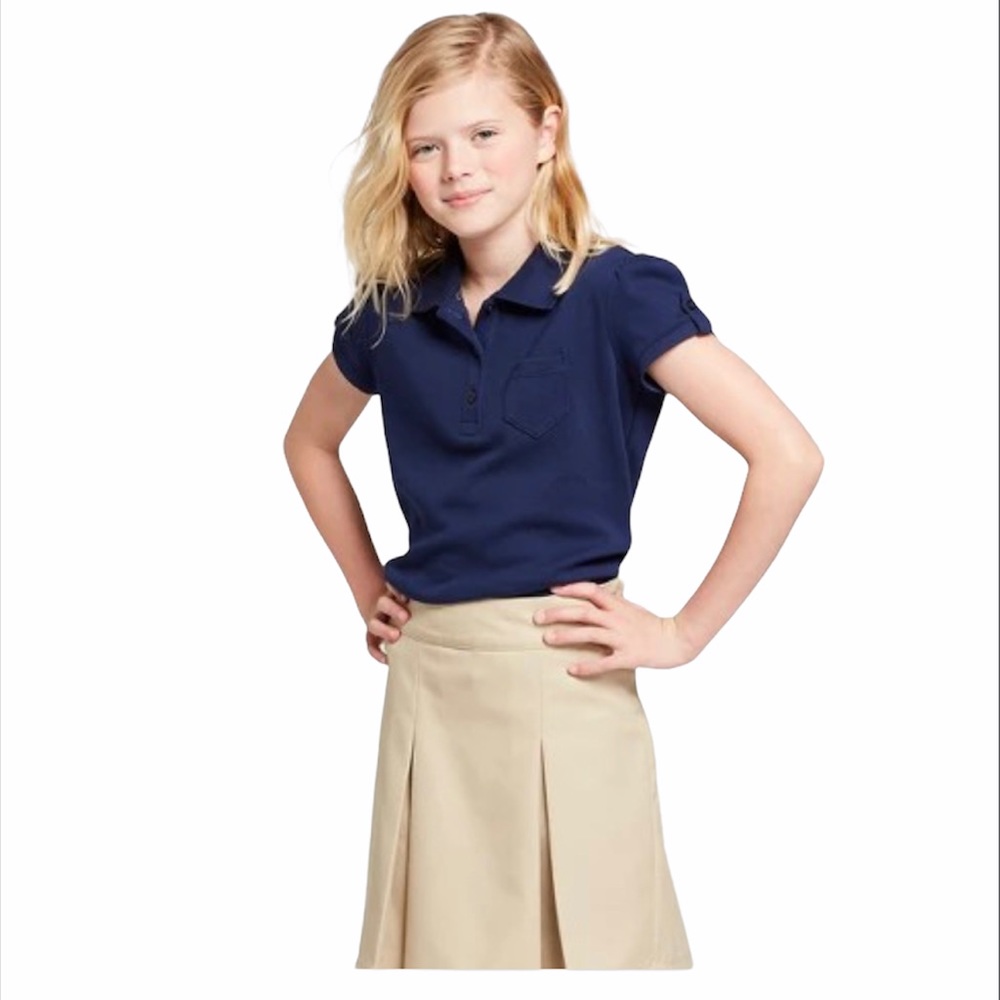 5 / Cat & Jack Uniforms 2 shirts & 3 skorts